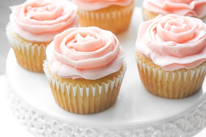 mothers-day-vanilla-cupcakes-with-rose-petal-buttercream-icing-2.jpg