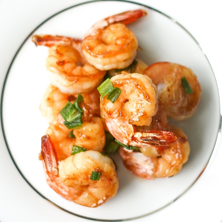 Panfried Garlic Prawns with Soy Sauce Ahead of Thyme