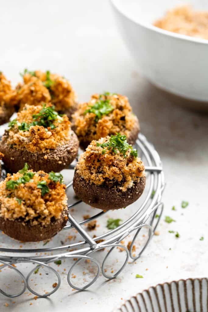 Vegetarian stuffed mushrooms are a delicious, flavorful, healthy, and nutritious appetizer. Plus, quick and easy to make in under 30 minutes including prep! | aheadofthyme.com