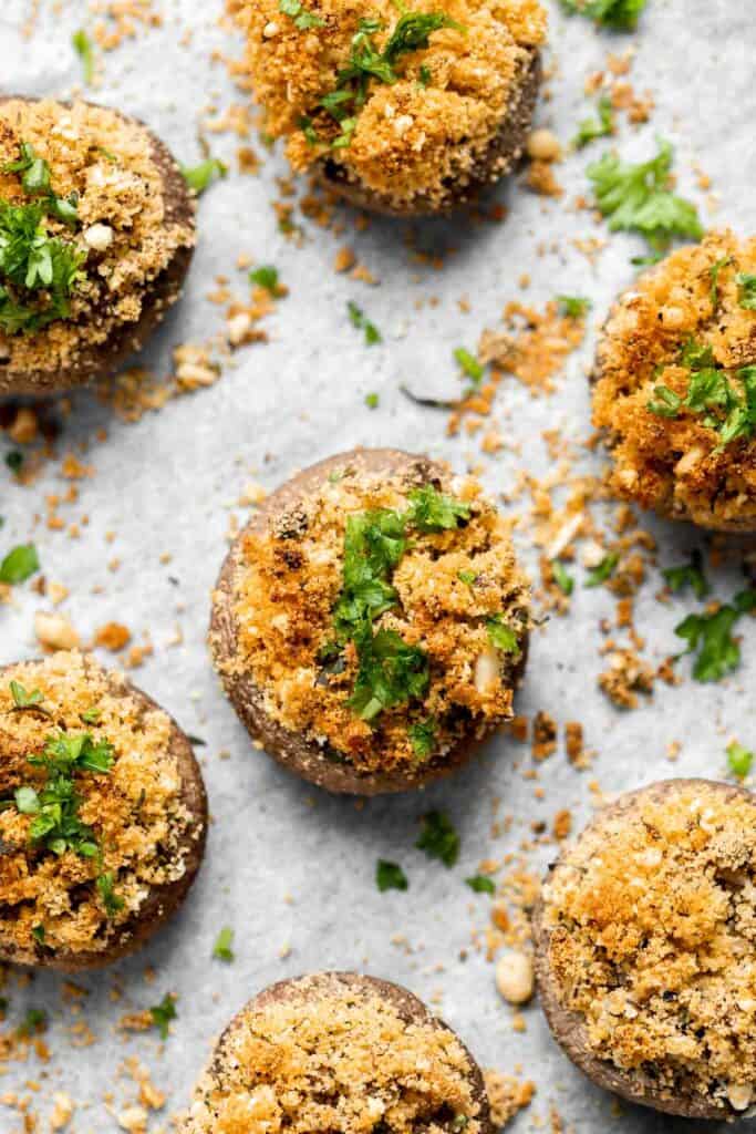 Vegetarian stuffed mushrooms are a delicious, flavorful, healthy, and nutritious appetizer. Plus, quick and easy to make in under 30 minutes including prep! | aheadofthyme.com