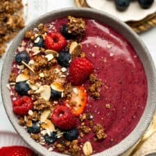 berry-smoothie-bowl-225x225.jpg