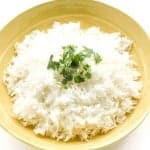 Easy Coconut Rice: Amazing, aromatic coconut flavours emanates from this perfect, easy coconut rice, making it the perfect side dish to almost all Thai and South Asian dishes | aheadofthyme.com