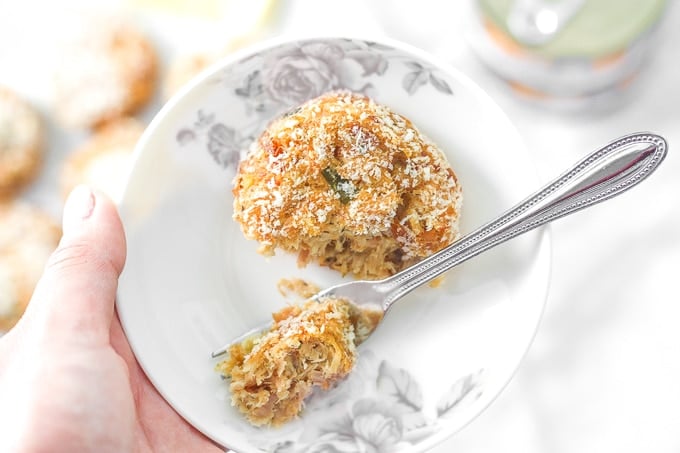 Baked Tuna “Crab” Cakes: Craving crab cakes? Make baked tuna “crab” cakes instead for a quick, easy, and cheaper meal option that tastes just as good! | aheadofthyme.com