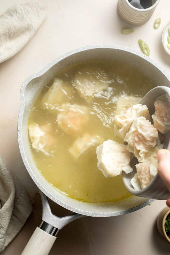 Easy 10-minute Wonton Soup is filling, delicious, and flavorful. With just a handful of simple ingredients, this homemade soup is ready in only 10 minutes! | aheadofthyme.com