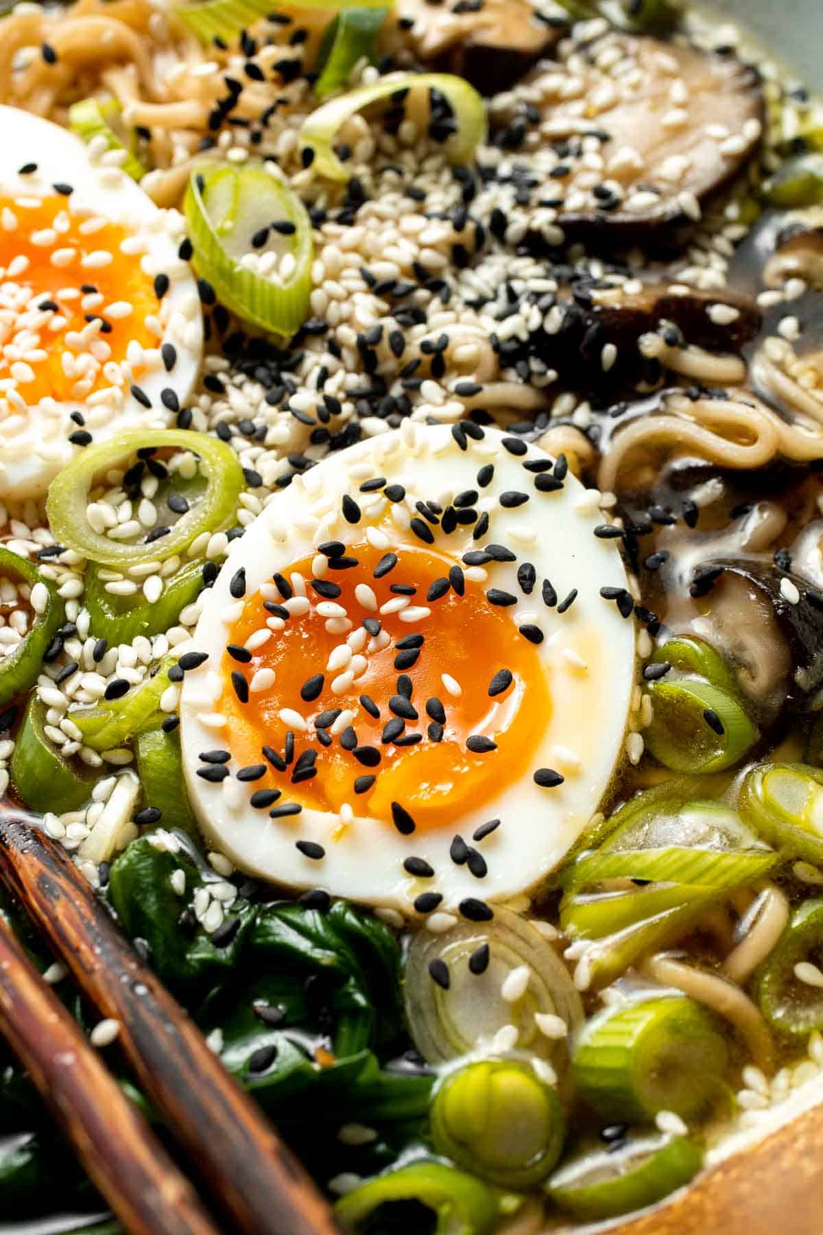 Put down the instant noodles! This quick and easy Vegetarian Ramen recipe is ready in minutes with fresh veggies, noodles, and authentic umami flavor. | aheadofthyme.com