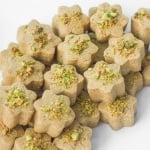 Persian Chickpea Cookies with Pistachio (Nan-e Nokhodchi) is a crumbly, melt-in-your-mouth cookie, made with the fragrant flavours of rose water, cardamom and pistachio. | aheadofthyme.com