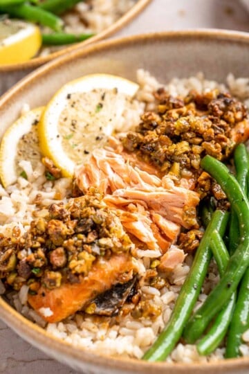 Pistachio Crusted Salmon is tender, flaky, and topped with a crunchy pistachio crust. A healthy, elegant dinner ready in 25 minutes! | aheadofthyme.com