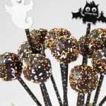 Trick or Treat! Indulge in some chocolate goodness this Halloween with these easy to decorate, spooky chocolate cake pops. | aheadofthyme.com