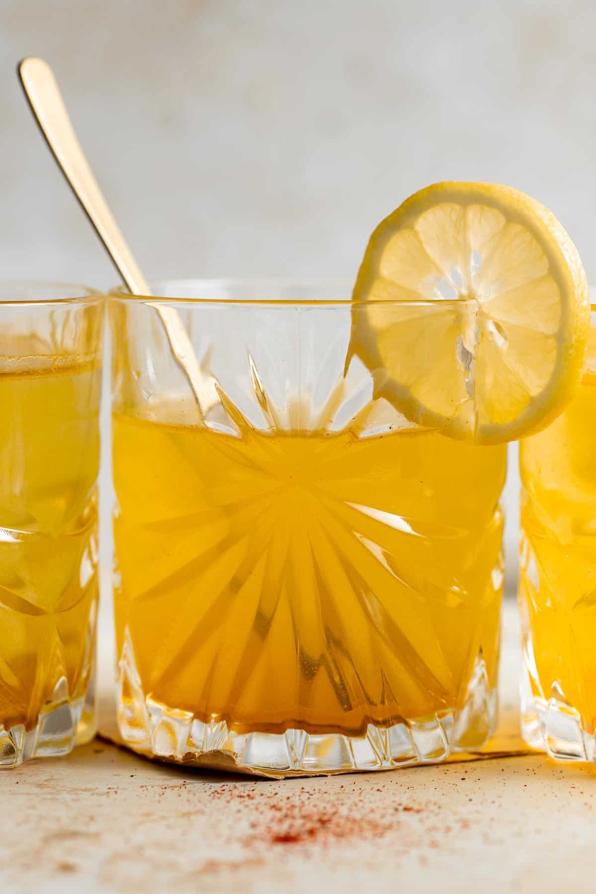 Apple Cider Vinegar And Lemon Juice  : The Ultimate Detox Solution