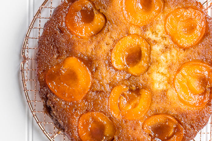 Apricots are finally here and it’s time to rejoice with a sweet, juicy, upside-down caramel apricot tart laced with flakey sea salt — it’s heaven! | aheadofthyme.com