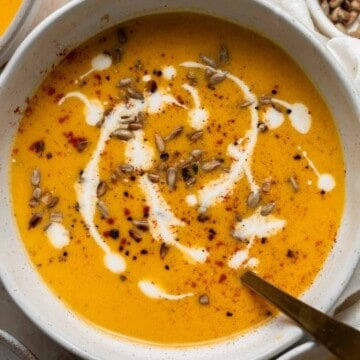 Carrot Pumpkin Soup is wholesome, nutritious, and delicious. It’s quick and easy comfort food that’s perfect to feed the family on lazy weeknights. | aheadofthyme.com