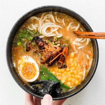 Satisfy your ramen cravings with healthy miso ramen with chicken from the comfort of your own home. Weeknight dinners have never been tastier! | aheadofthyme.com