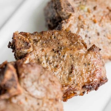 Juicy, tender, and delicious, Air Fryer Lamb Chops are flavorfully marinated and then air fried for under 15 minutes. Change the way you cook lamb forever! | aheadofthyme.com