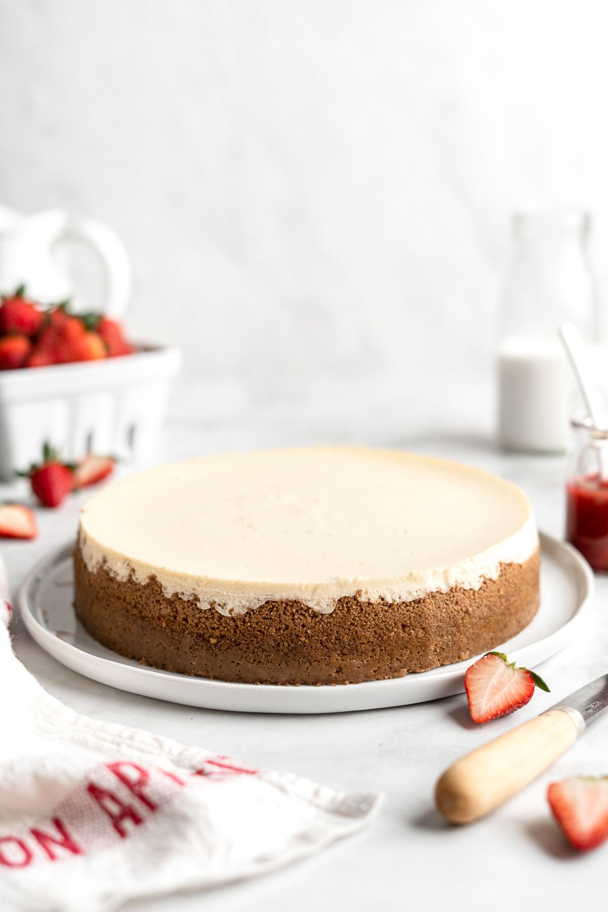 Classic New York Cheesecake is stunning, delicious, rich, and creamy. Plus, it's surprisingly easy to make from scratch — even for beginners! | aheadofthyme.com