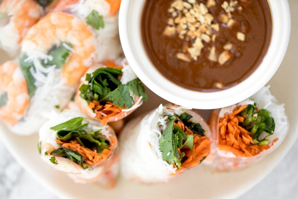 Fresh, light and healthy Vietnamese salad rolls are packed with vermicelli noodles, shrimp, fresh vegetables and herbs and dipped in homemade peanut sauce. | aheadofthyme.com