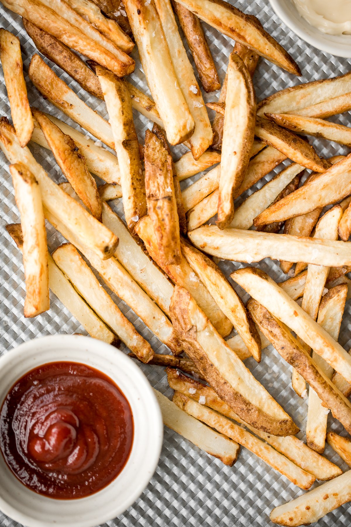 Super crispy air fryer french fries are tender and fluffy on the inside and crunchy on the outside. Make this healthier french fry in just 12 minutes! | aheadofthyme.com