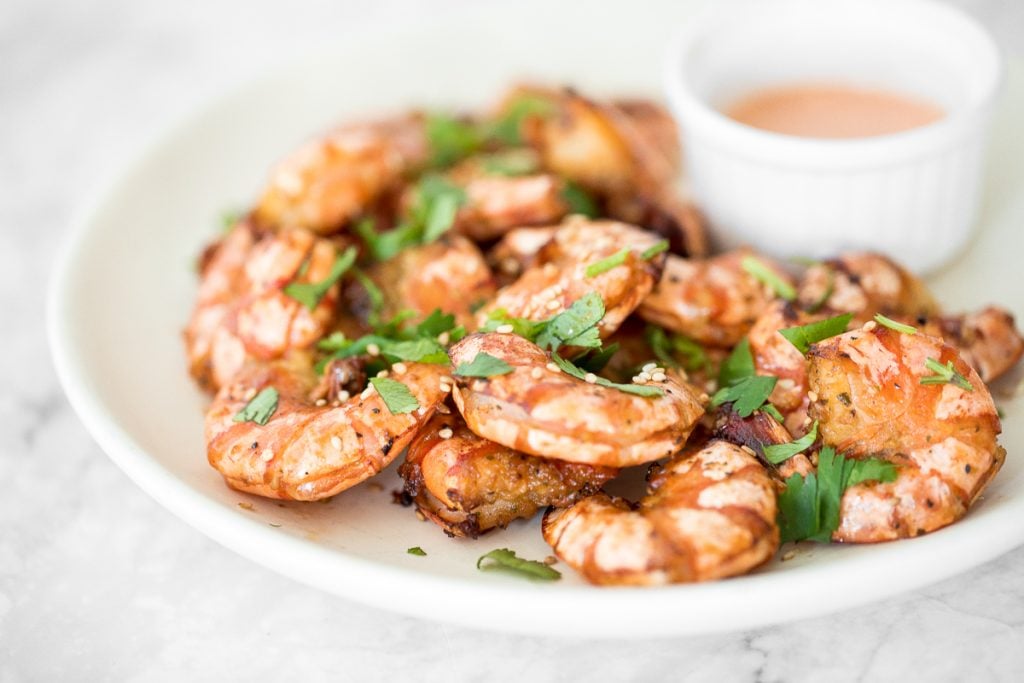 10-minute air fryer jumbo shrimp is juicy and tender on the inside, and crispy on the outside. It's so flavourful and garlicky with Asian seasonings. | aheadofthyme.com