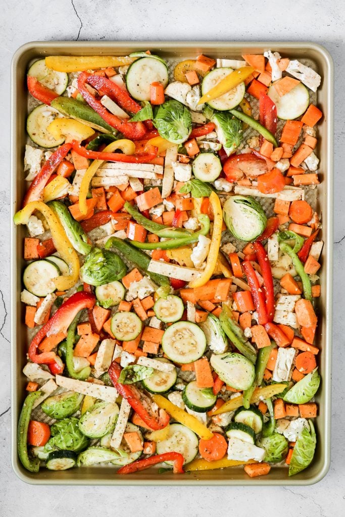 Quick and easy, throw everything into one pan, Asian-style meal prep sheet pan sesame balsamic chicken and vegetables is flavourful, juicy and tender. | aheadofthyme.com