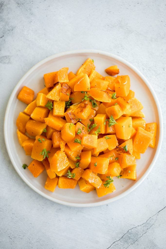 Roasted butternut squash is the easiest vegan side dish you need this fall. It has a ton of flavour with just a few simple pantry staples. | aheadofthyme.com