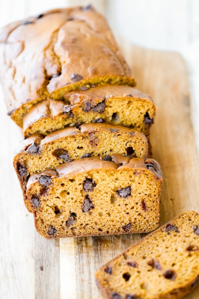 Soft and moist, small batch chocolate chip pumpkin bread is the easiest fall treat, packed with fall flavours of warm pumpkin spice, pumpkin, and chocolate. | aheadofthyme.com