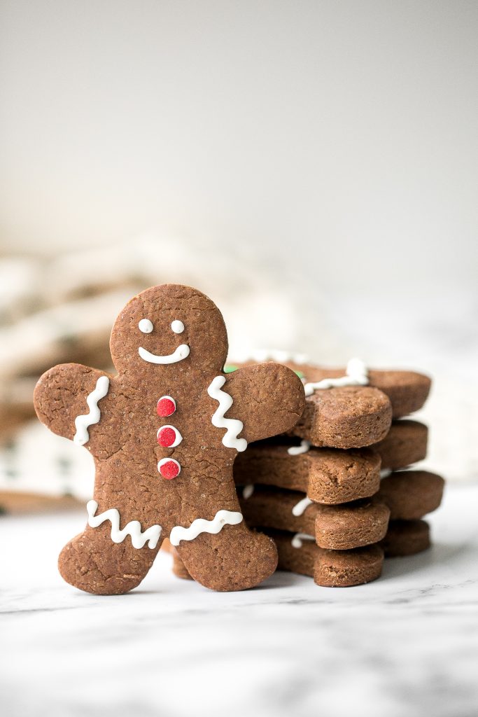 Classic gingerbread cookies with royal icing are soft and chewy in the centre but crisp on the edges. Add these festive cookies to your holiday baking list. | aheadofthyme.com