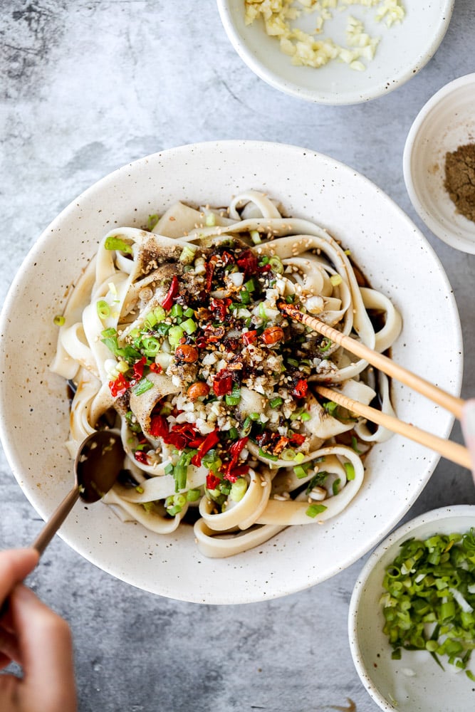 Quick and easy biang biang spicy noodles is a simple, flavourful and vegan noodle dish made with a few ingredients and in under 10 minutes. | aheadofthyme.com