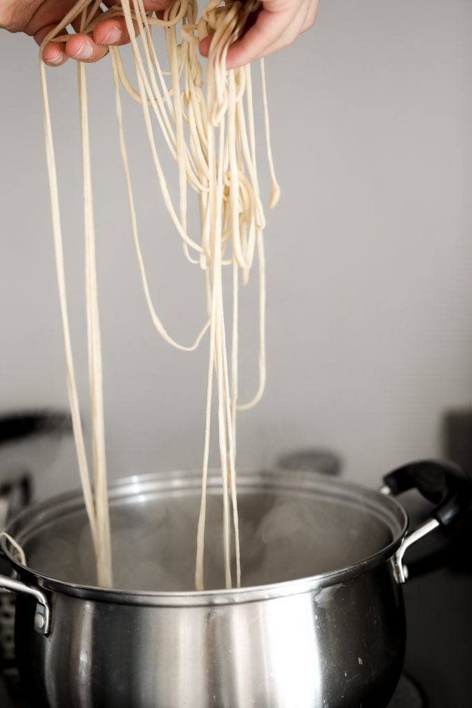 Hand-pulled noodles (la mian 拉面) are springy, chewy and delicious traditional homemade noodles that are rolled and stretched into long strips. | aheadofthyme.com
