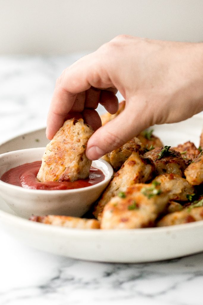 Homemade tater tots with bacon are golden and crispy on the outside, yet soft and tender inside. They're packed with flavour and a total family favourite. | aheadofthyme.com