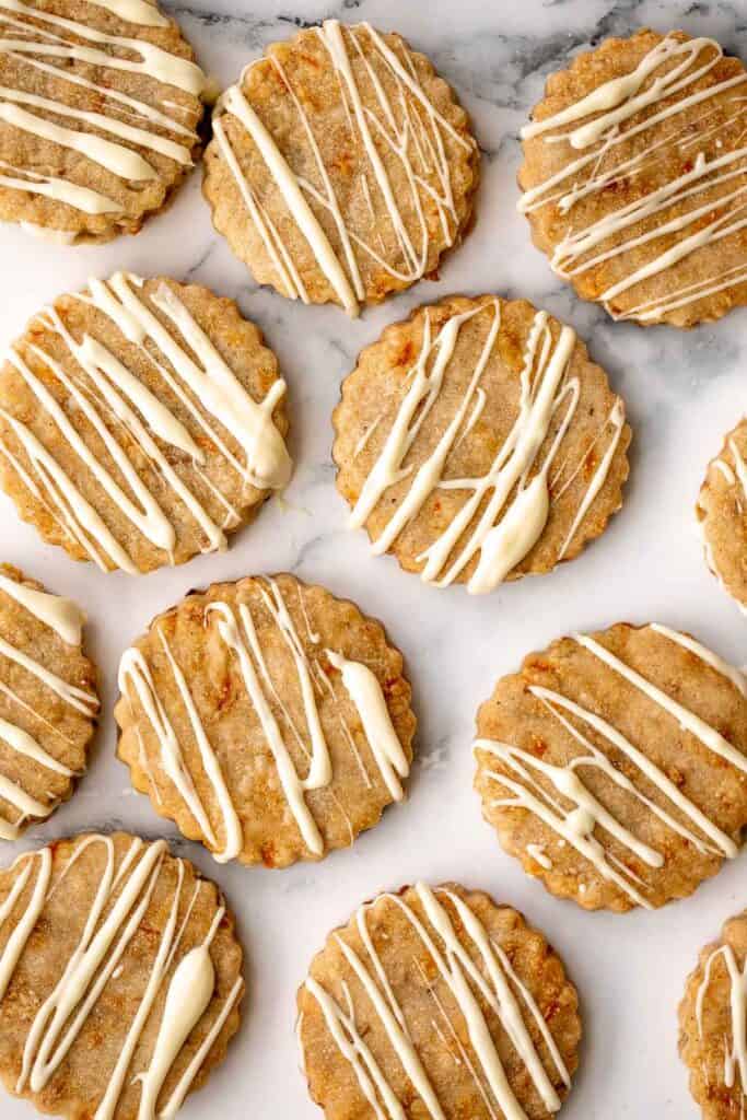 Carrot cake shortbread cookies are sweet and buttery, packed with carrots and walnuts, and spiced like your favourite carrot cake. A total treat. | aheadofthyme.com