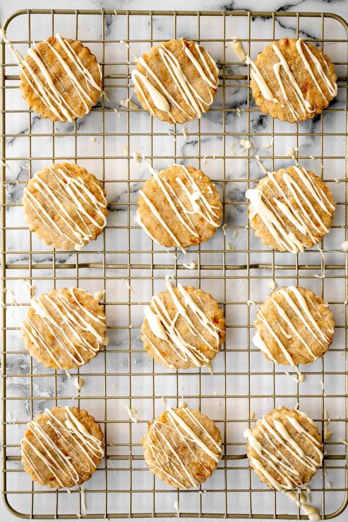 Carrot cake shortbread cookies are sweet and buttery, packed with carrots and walnuts, and spiced like your favourite carrot cake. A total treat. | aheadofthyme.com