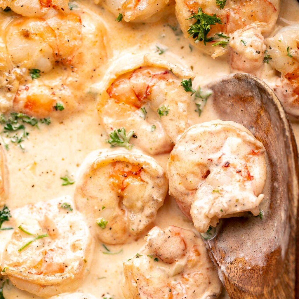 Creamy garlic shrimp is a delicious, quick and easy 15-minute meal (including prep!) that you need to include in your weeknight dinner meal plan. | aheadofthyme.com