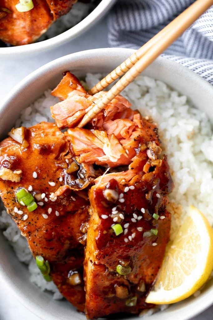 Sticky and sweet, easy honey garlic glazed salmon is one of the best salmon recipes to add to your weeknight dinner rotation. Ready in under 25 minutes. | aheadofthyme.com