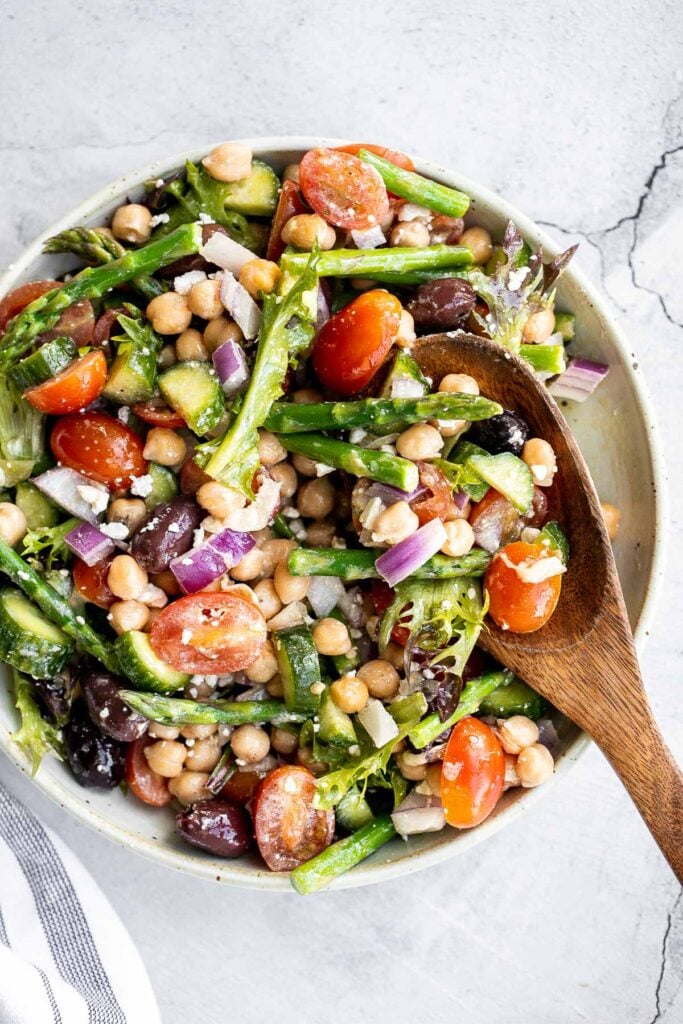 Chopped asparagus salad with lemon vinaigrette is the easiest and best spring salad ever - colourful, vibrant, flavourful, light, and crunchy. | aheadofthyme.com