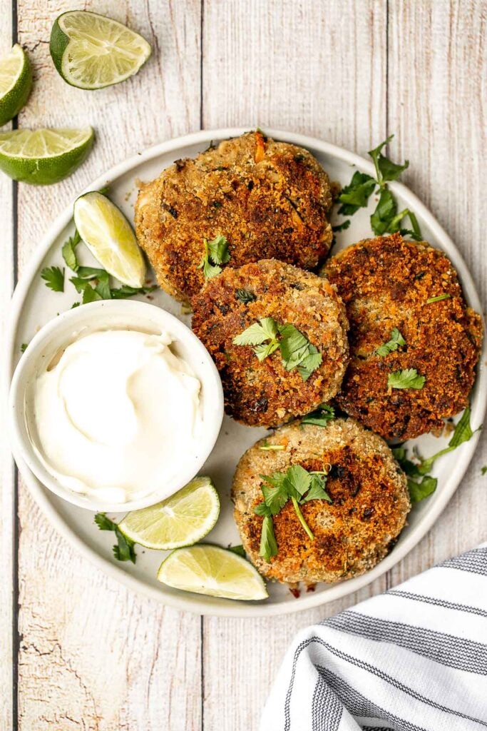 Mexican tuna cakes, or tortitas de atun, are quick, easy, and delicious. Made with canned tuna, these tuna patties come together in about 20 minutes. | aheadofthyme.com