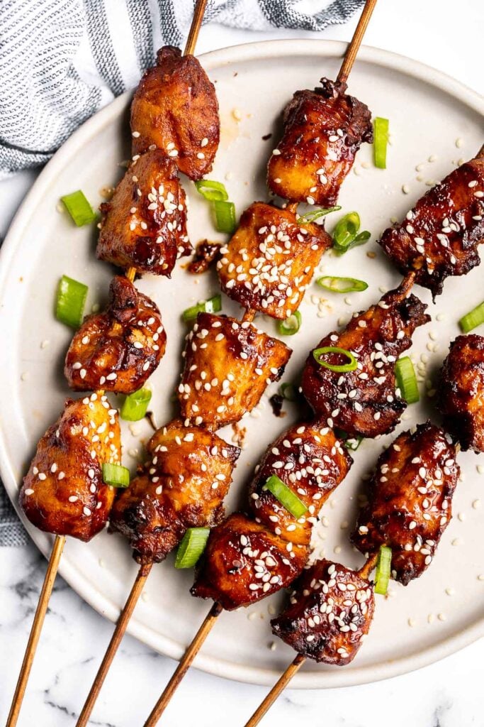 Juicy and tender Korean chicken skewers are packed with bold flavors bringing sweet, savory, and spicy your dinner table. The best summer weeknight dinner. | aheadofthyme.com