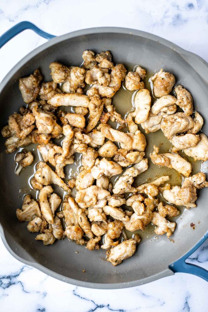 Mongolian chicken is a quick and easy chicken stir fry dish that you can make at home in just 30 minutes. Healthier, faster, and better than takeout. | aheadofthyme.com