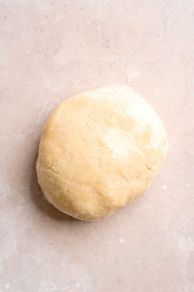 Homemade Beef Empanadas are a celebration of bold Latin-inspired flavors, featuring a savory, spiced ground beef filling wrapped in buttery, flaky pastry. | aheadofthyme.com