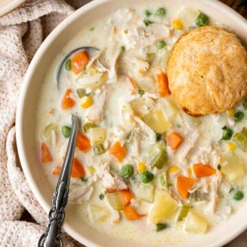 Chicken Pot Pie Soup has all the classic flavors of chicken pot pie, but in a hearty soup form with tender chicken, veggies, and a rich creamy broth. | aheadofthyme.com