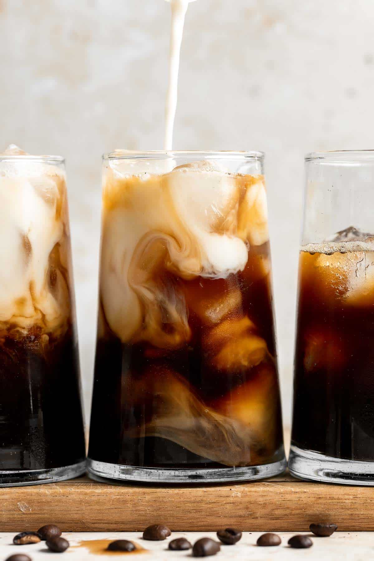 Homemade Cold Brew Coffee is rich, smooth, and mellow. It’s less acidic and bitter than regular coffee, making it the best iced coffee drink this summer. | aheadofthyme.com