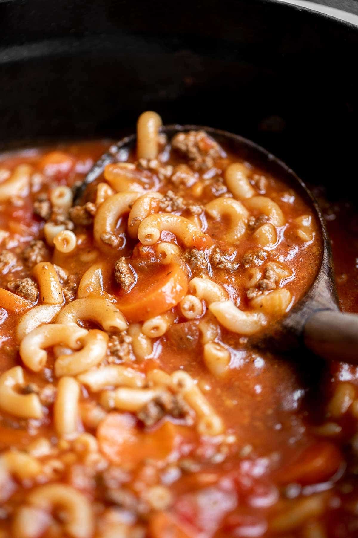 Hamburger soup with macaroni is a quick and easy weeknight dinner that‘s wholesome, filling, comforting and nutritious. Prep, cook and serve under an hour. | aheadofthyme.com