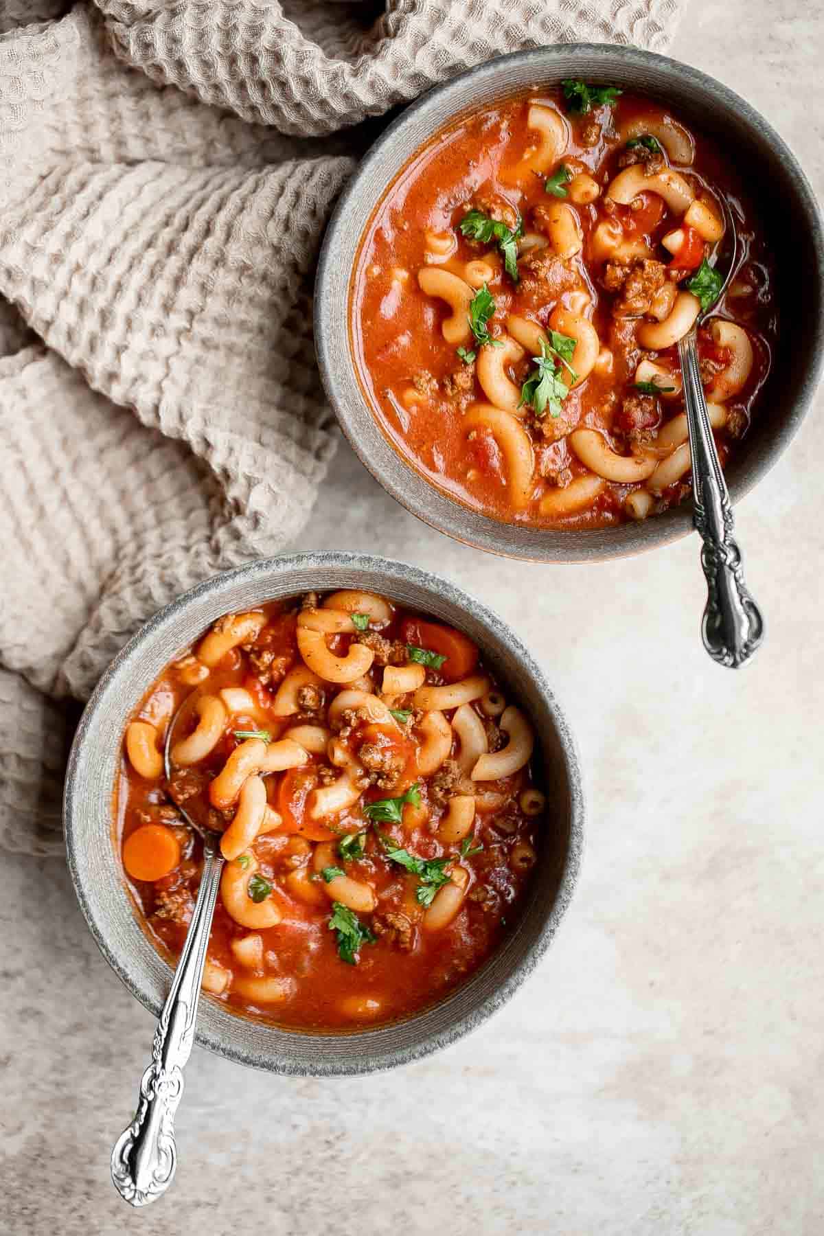 Hamburger soup with macaroni is a quick and easy weeknight dinner that‘s wholesome, filling, comforting and nutritious. Prep, cook and serve under an hour. | aheadofthyme.com