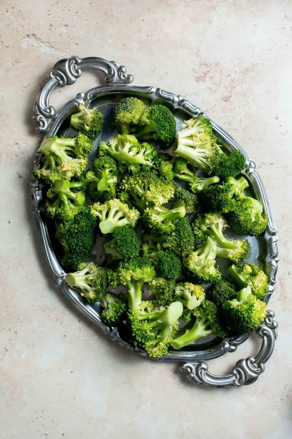 Microwave Steamed Broccoli Ahead of Thyme