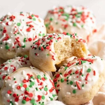 Super moist, soft, and sweet Italian Christmas Cookies (Ricotta Cookies) are easy festive holiday treats that are ready in just 30 minutes! | aheadofthyme.com