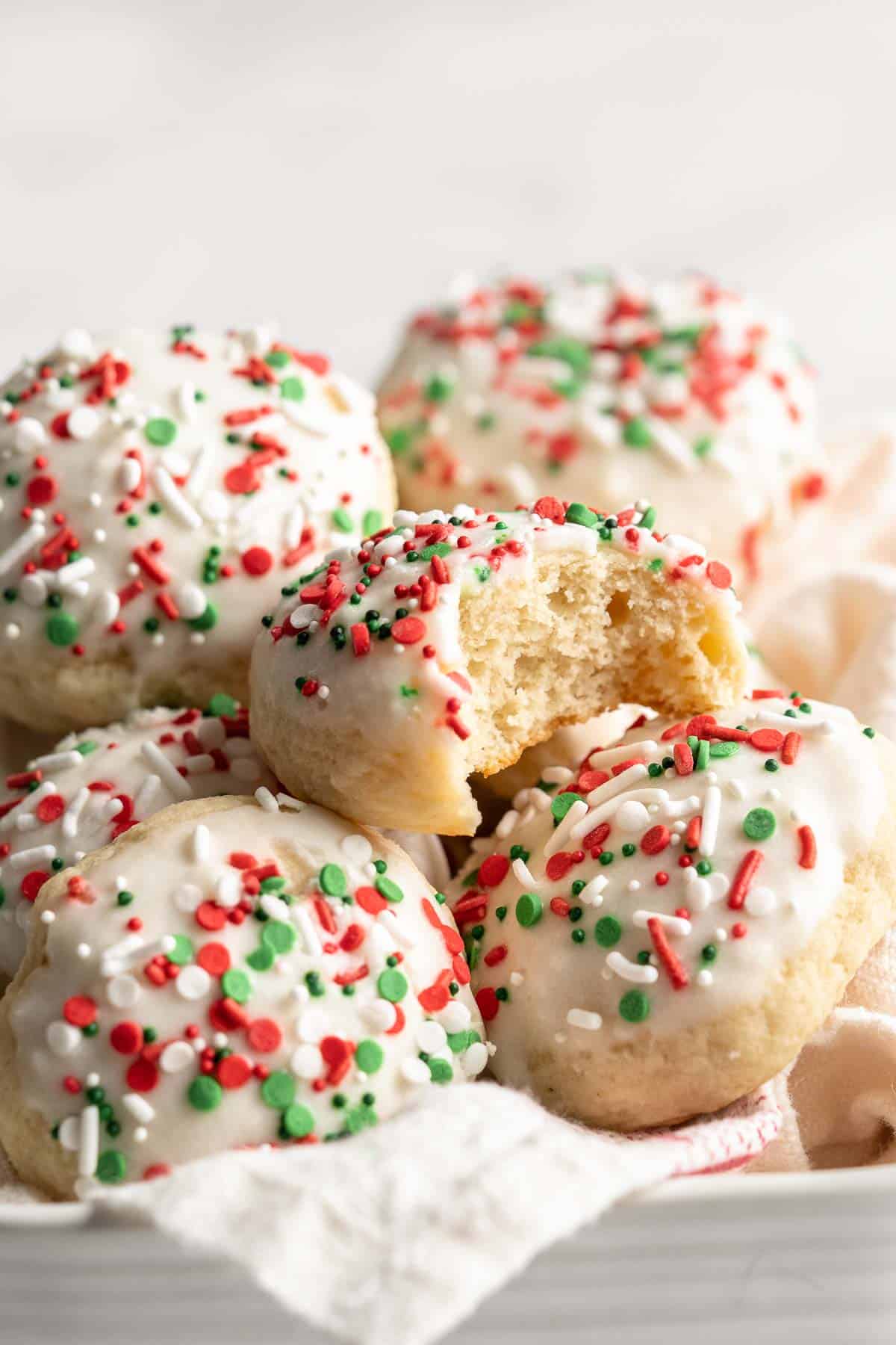 Super moist, soft, and sweet Italian Christmas Cookies (Ricotta Cookies) are easy festive holiday treats that are ready in just 30 minutes! | aheadofthyme.com