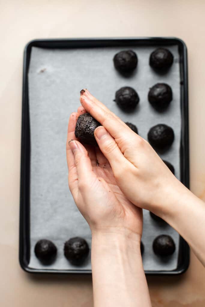 Oreo Truffles (Cookie Balls) are a quick and easy no bake dessert that is rich, sweet, fudgy, and delicious — and made with just 3 simple ingredients. | aheadofthyme.com