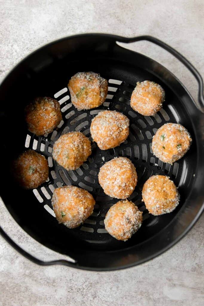 Sweet Potato Croquettes are delicious, flavorful, savory balls of mashed sweet potatoes, cheese, and seasoning — crisp outside and soft and tender inside. | aheadofthyme.com