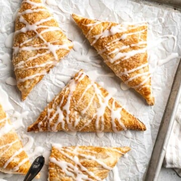 With a buttery, flaky crust and spiced sweet apple filling, these homemade Apple Turnovers are hands down one of the best ways to enjoy this seasonal fruit. | aheadofthyme.com