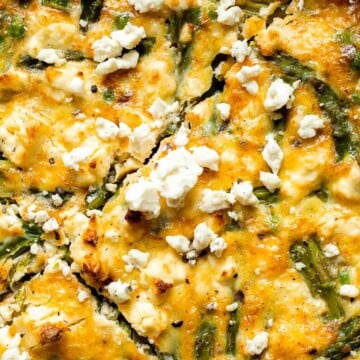 This Asparagus Frittata, made with sautéed asparagus and peas baked with eggs and creamy feta cheese, is perfect for your next spring brunch! | aheadofthyme.com