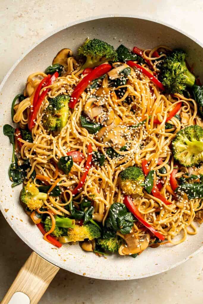 Say goodbye to takeout and make easy Lo Mein Noodles at home, packed with fresh veggies and healthy ingredients, in less than 15 minutes! | aheadofthyme.com