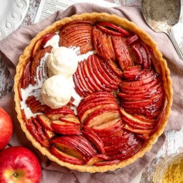 This Apple Tart is a cozy fall dessert made with tart apples nestled in a flaky crust and topped with cinnamon sugar. It's like an apple pie but way better! | aheadofthyme.com